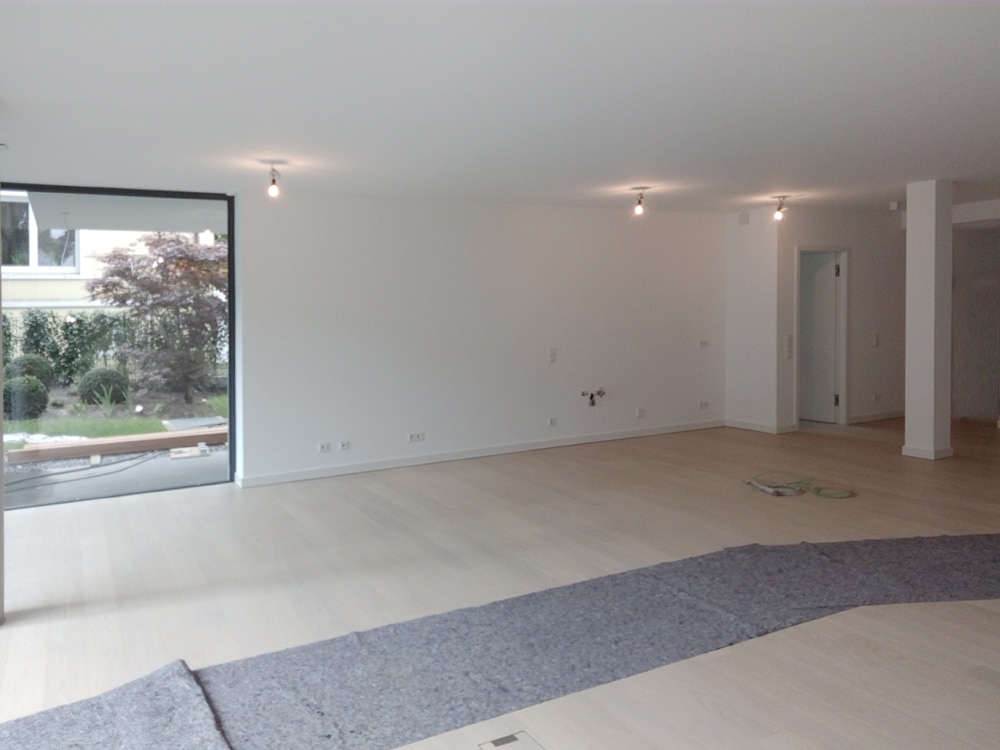 Musterwohnung vorher leerer Raum