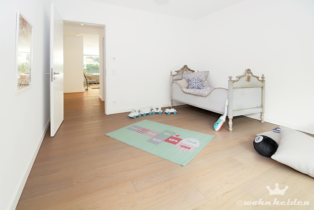 Musterwohnung Kinderzimmer Hamburg altes Bett