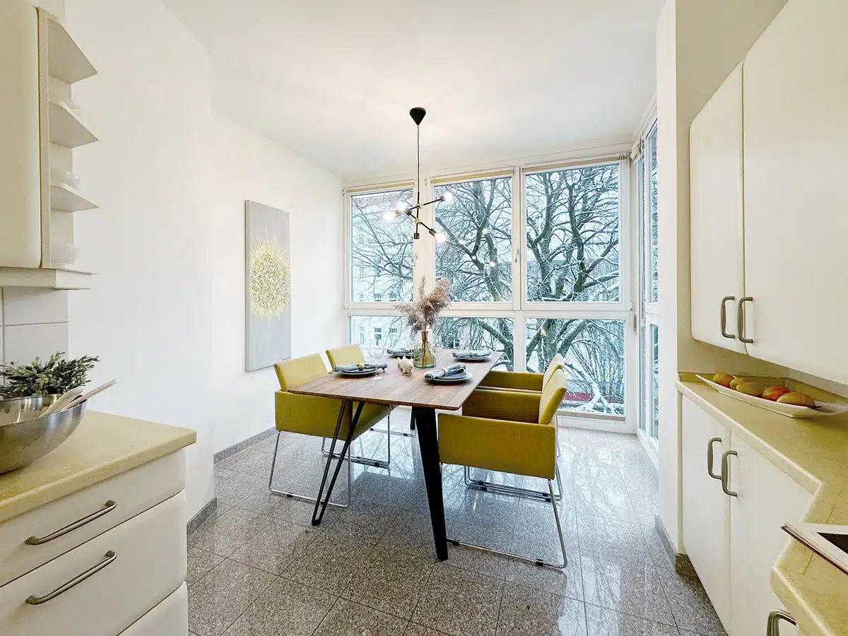 Wohnküche mit Home Staging in Hamburg Eppendorf