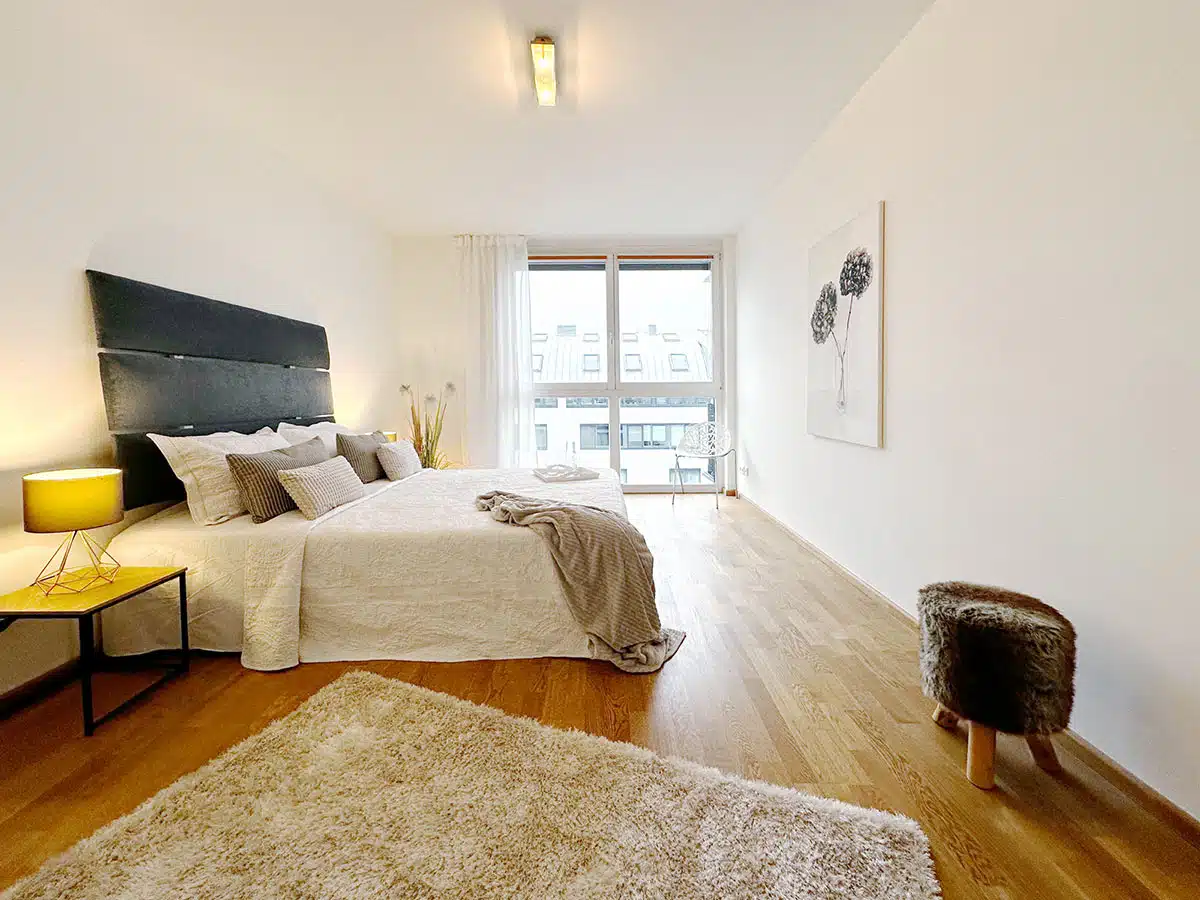 Schlafzimmer mit Home Staging in Hamburg Eppendorf